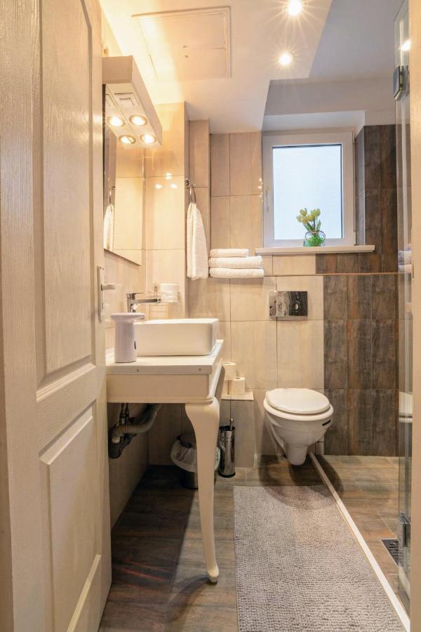 Modern & Stylish Apartment Excellent Location Superhost Constanţa Esterno foto